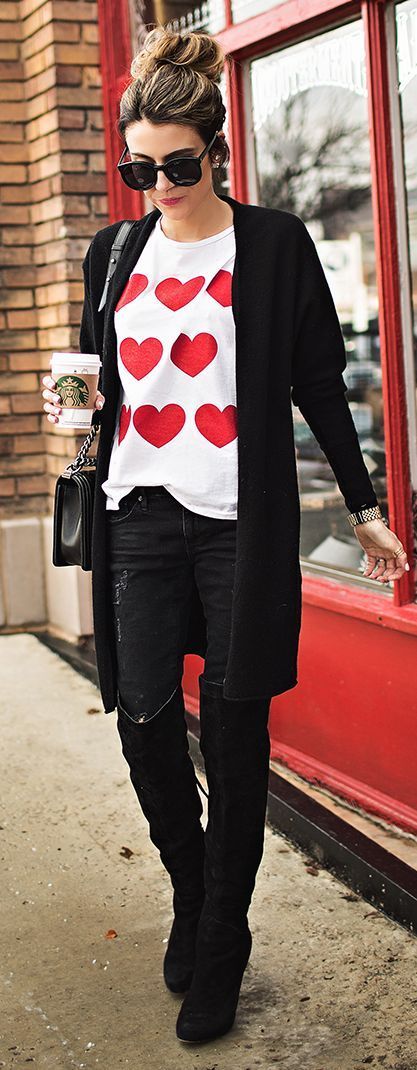 Teenage Fashion Blog: Heart Print Tee Shirt with Over the Knee .