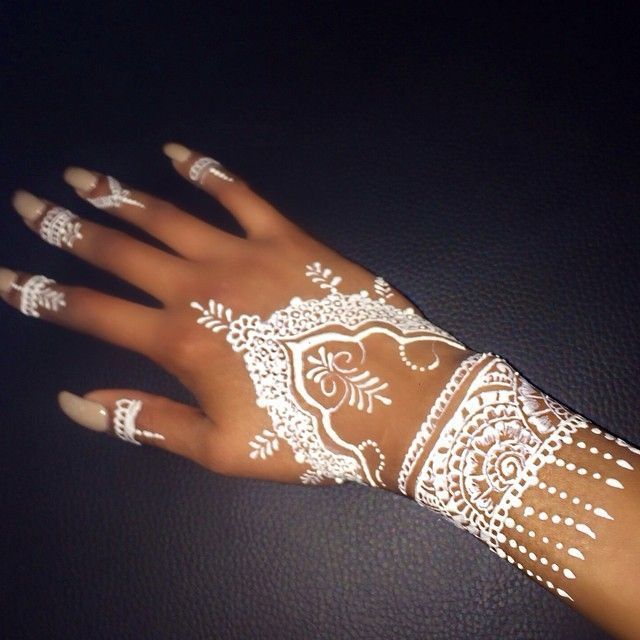 What is White Henna & Why It Is so Popular? | Henna tattoo designs .
