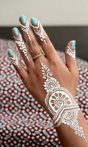 Beautiful White Henna Designs On Our Hands | Unique henna, White .