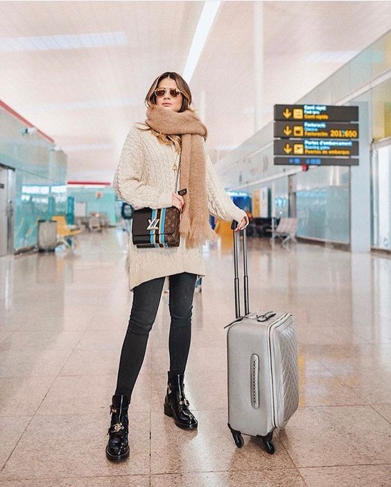 15 Comfy Winter Airport Outfits For Girls - Styleohol