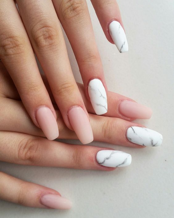 Nail Trends That Are Suitable For Work – thelatestfashiontrends .