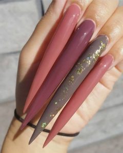 New Nail Trend: Extra Long Nails | Long acrylic nails, Long nails .
