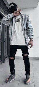 Men Outfits With Yeezy Sneakers – thelatestfashiontrends.com in .