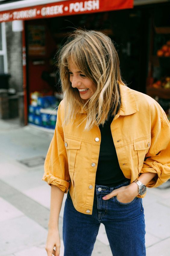 8 Summer-Autumn Transition Outfits - Society19 UK | Yellow denim .