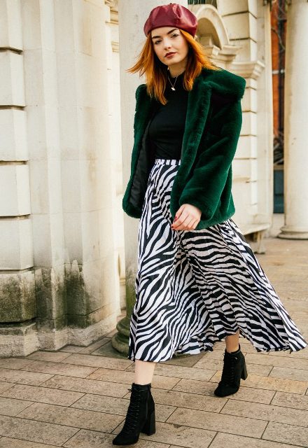 18 Trendy Zebra Printed Skirt Outfits For This Fall - Styleohol