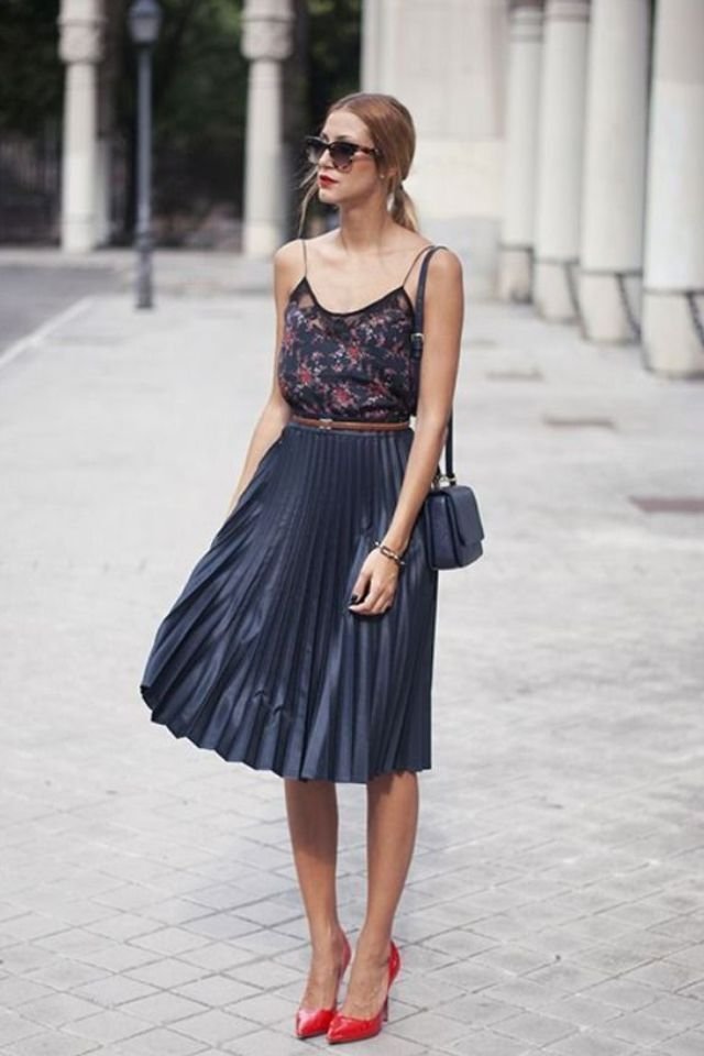 Leather Pleated Skirts Outfits