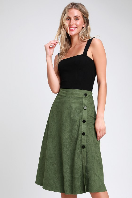 Suede Button Front Skirts Outfits