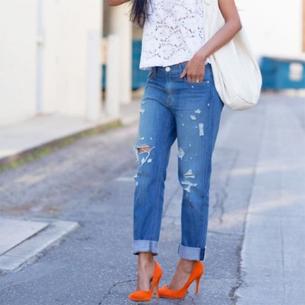 short sleeve white lace top with blue tied boyfriend jeans