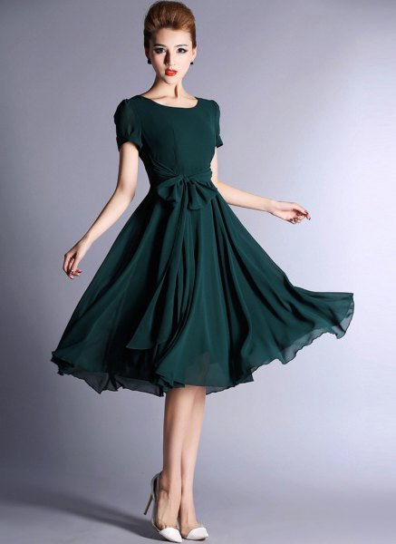 dark blue and green short-sleeved midi chiffon dress