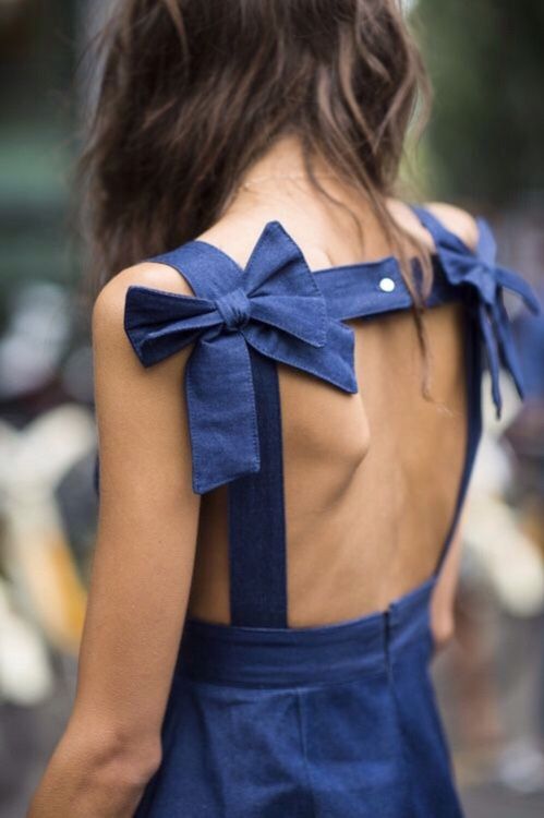 Bow back dress blue two 