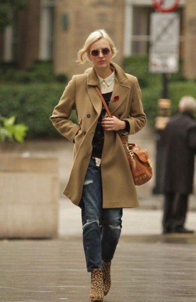 Boyel jeans with camel wool coat