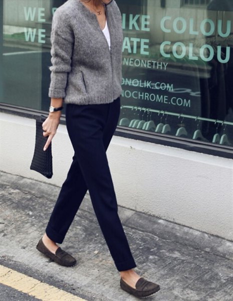 Knit sweater with black chinos and dark gray evening shoes