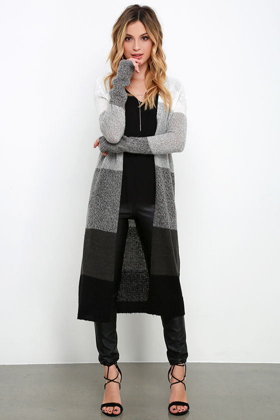 gray color black long knit sweater