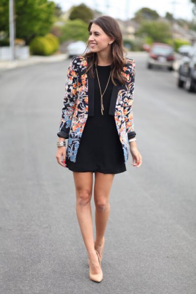 Floral patterned blazer and black mini pirate skirt