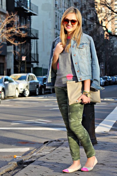 blue denim jacket with gray crew neck sweater and pink flats
