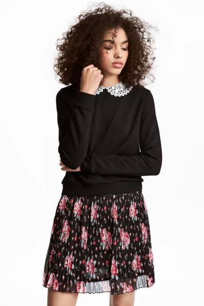 Black sweatshirt with lace collar and chiffon mini skirt