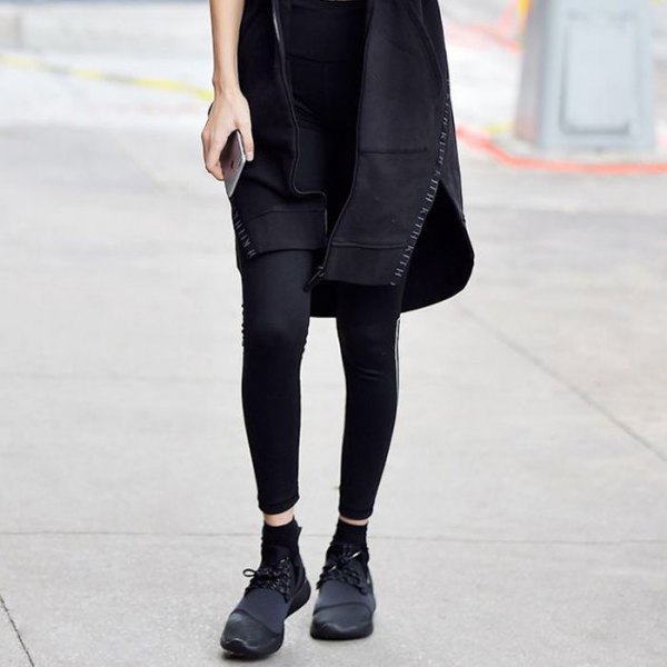 black tunic dress with leggings and wedge shoes