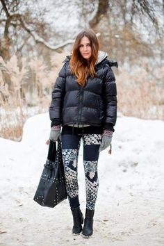 Jeans with puffer jacket printed