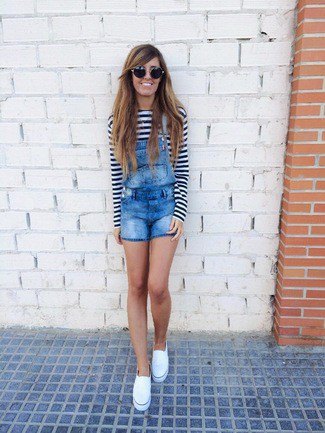 black and white striped long sleeve t-shirt jean shorts