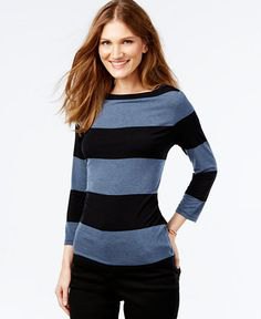 grey-black wide striped long-sleeved top with skinny jeans