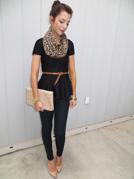 black belted short-sleeved peplum blouse and pink clutch