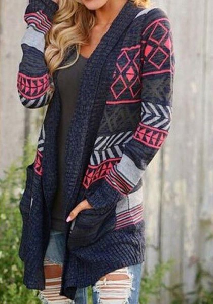 gray and dark blue cardigan with tribal print and mini jean shorts in blue
