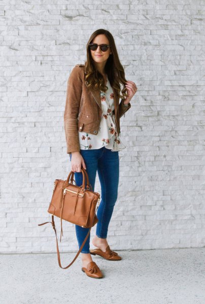 white floral blouse and brown leather jacket with matching slippers