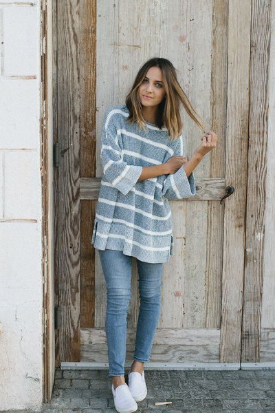 striped chunky sweater, gray stretch jeans