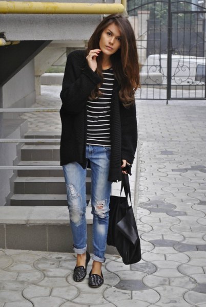 Longline cardigan with striped t-shirt and black spiked slippers