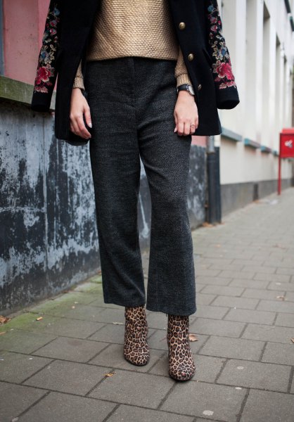 Gold sweatshirt black floral wool coat