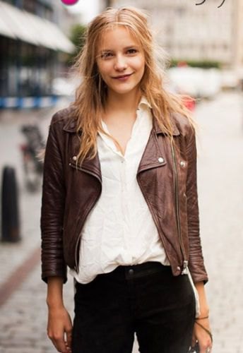 Leather jacket with white linen shirt and black jeans