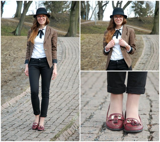 gray suede jacket with white blouse and burgundy slippers