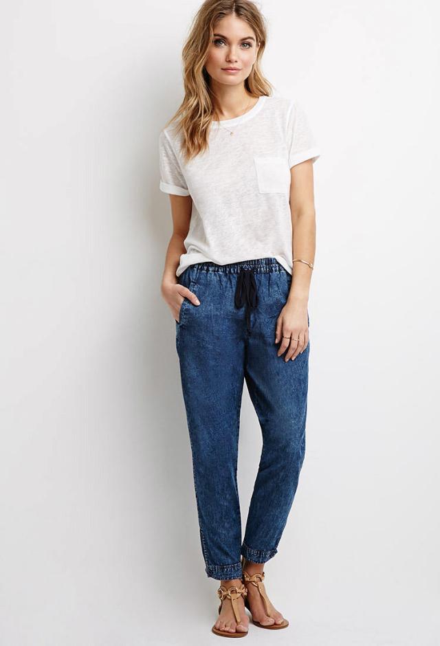 Jeans jogger pants with white t-shirt