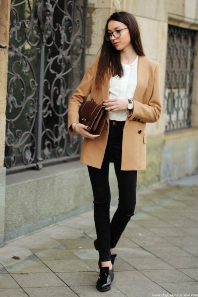 Double breasted camel blazer with white blouse and black skinny jeans