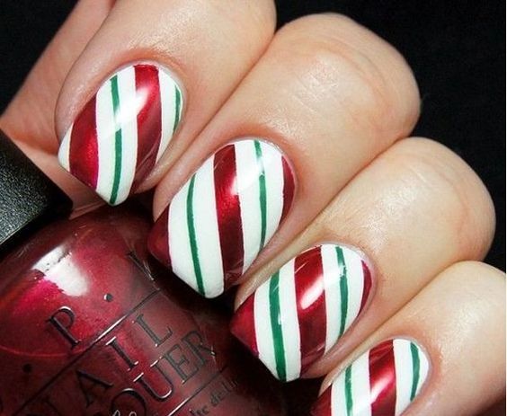 15 Best Christmas Nail Inspiration |  Christmas nail art designs.
