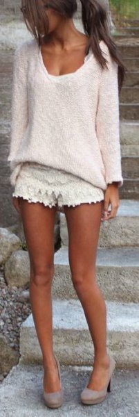 coarse white knit sweater outfit