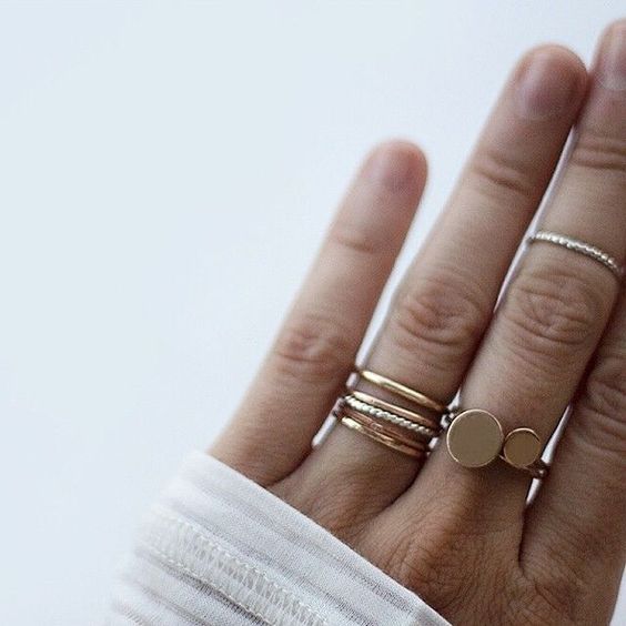 Mix two rose gold rings