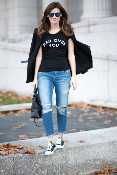 black cool graphic tee with blazer and boyfriend jeans