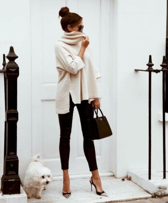 31 Cozy office and work outfits ideas for women when it's cold.