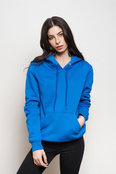 royal blue pullover hoodie with black skinny jeans