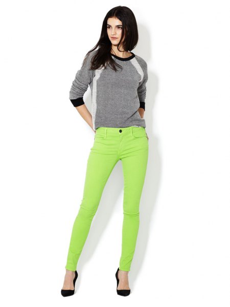 gray sweater lime green skinny jeans