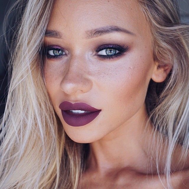 purple lipstick makeup