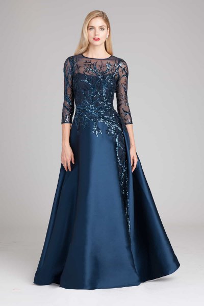Dark blue maxi dress with chiffon sleeves and flared dress