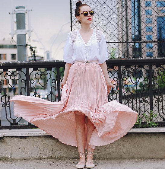 white lace blouse pink pleated maxi skirt silver belt