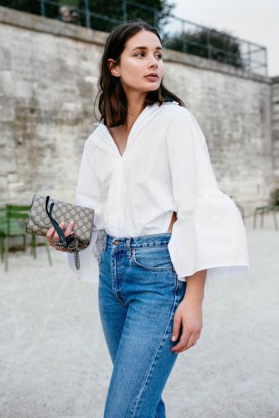white puff sleeves button top shirt mom jeans