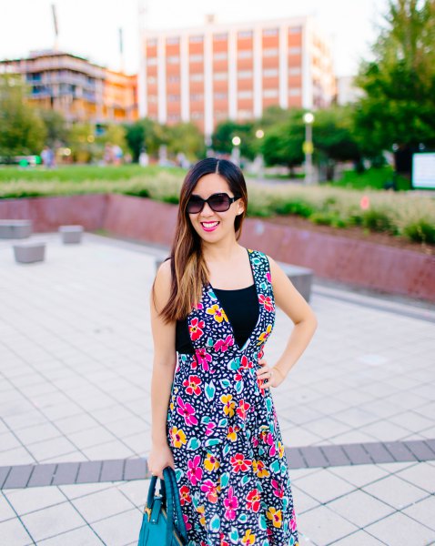Black, red and blue floral print deep V-neck dress with a crop top