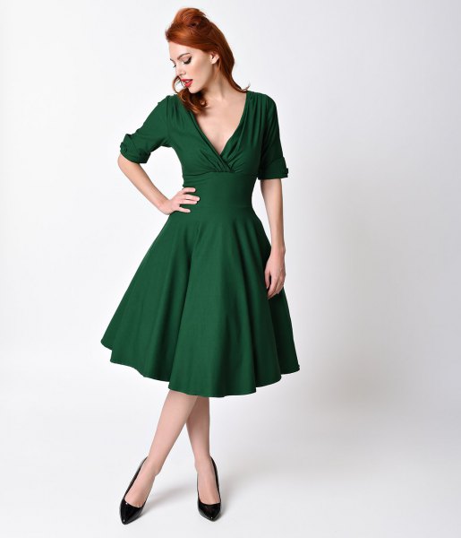 1950s style deep V-neck dark green swing dress