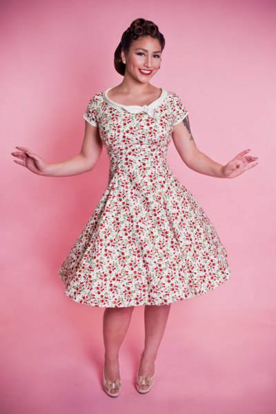 1950s floral style white and blush pink swing dress