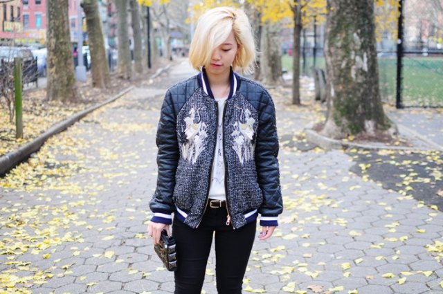 black graphic pilot jacket with skinny jeans