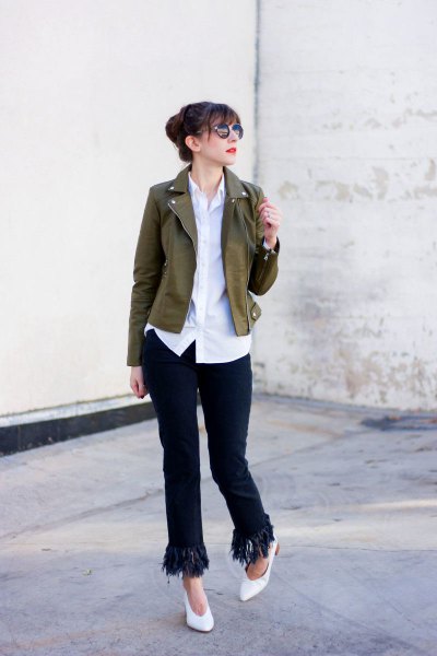 brown short blazer with white shirt and black jeans